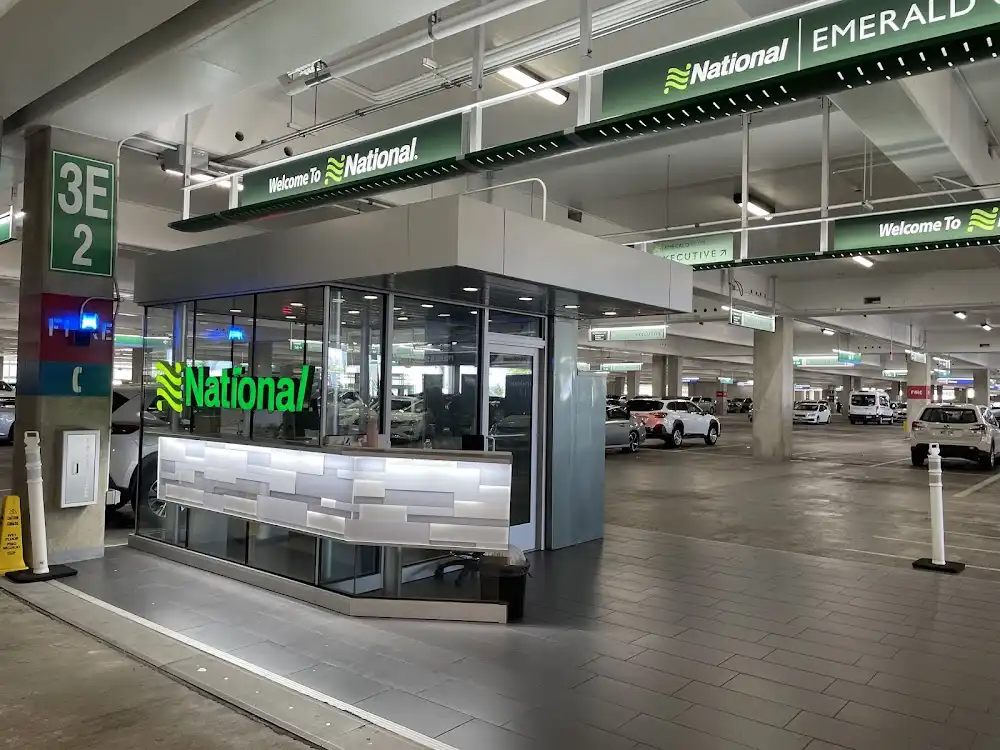 How to Rent a Car in the USA for the First Time — Complete Guide 2025 3 National Car Rental location at a US airport — convenient pickup for first time renters